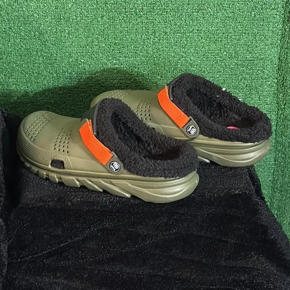 Echo croc style Size 11